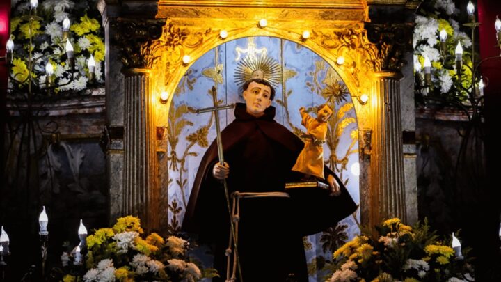 Primeiro padroeiro de Salvador, Santo Antônio é homenageado com festas religiosas pela cidade neste sábado (13)