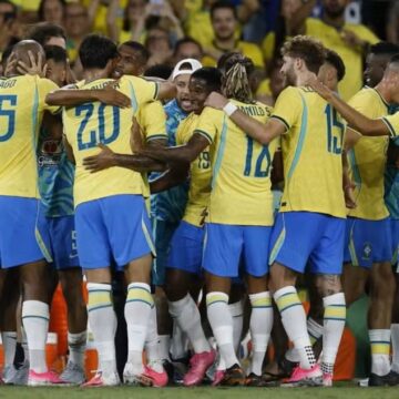 Ancelotti, pressão e favoritismo: como a imprensa estrangeira analisa o Brasil no Mundial