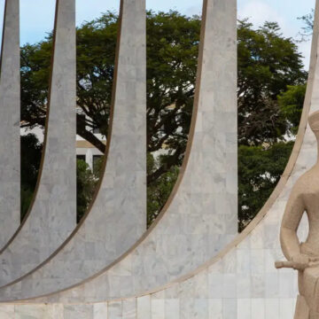 STF dá 60 dias para big techs adotarem novas regras sobre conteúdos ilegais nas redes sociais