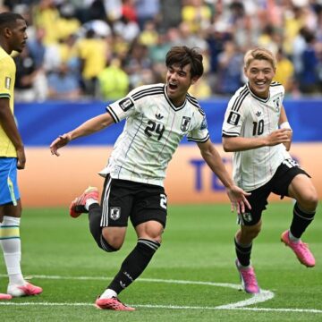 Japonês que marcou gol contra o Brasil desabafa após ser eliminado da Copa: ‘Não vou esquecer esta frustração’