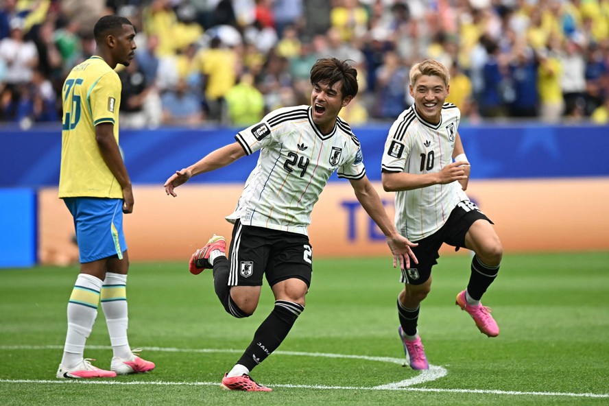 Japonês que marcou gol contra o Brasil desabafa após ser eliminado da Copa: ‘Não vou esquecer esta frustração’
