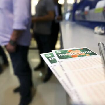 Mega-Sena acumula e prêmio principal vai para R$ 8 milhões
