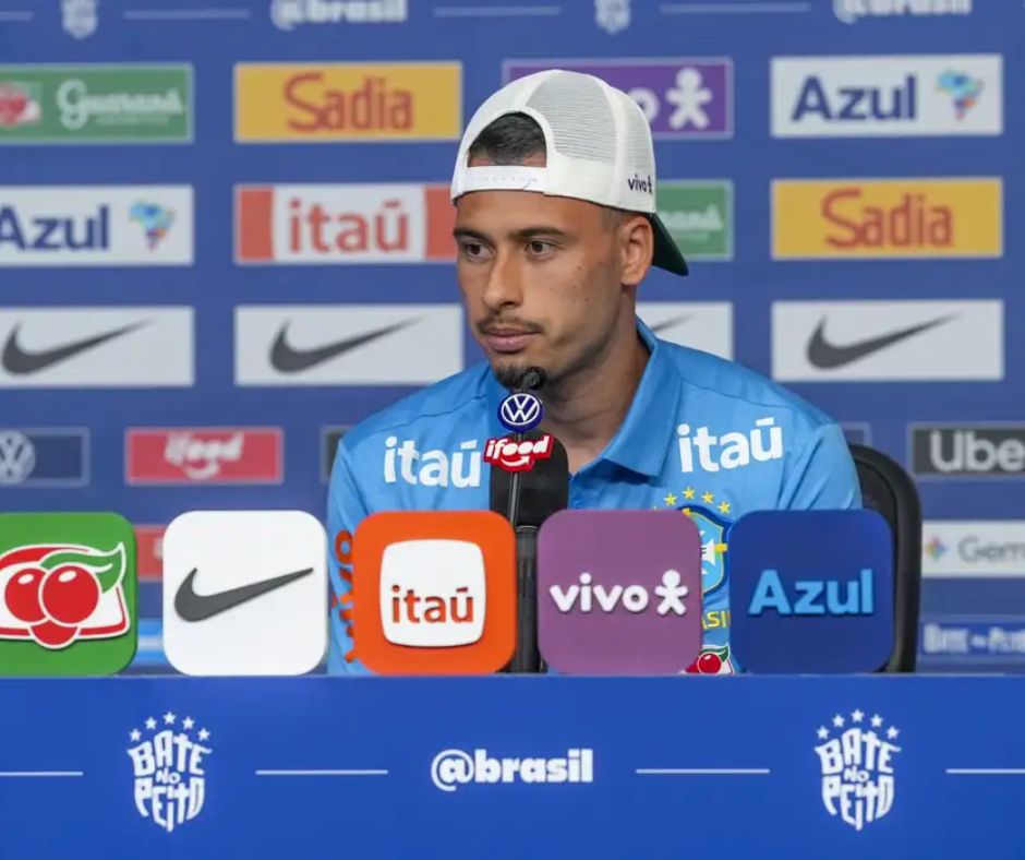Martinelli se coloca à disposição para vaga de Raphinha nos jogos da Copa