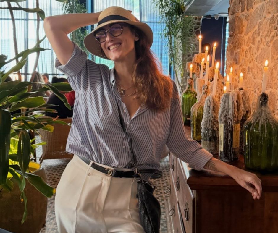 Na Bahia, Paola Carosella visita restaurante Preta Tira-Chapéu em Salvador