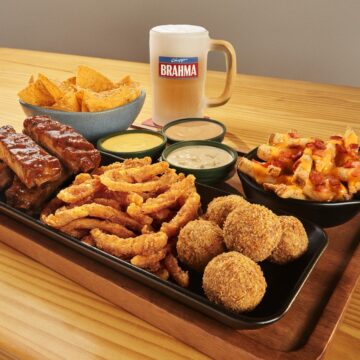 Outback lança rodízio com chopp liberado e transmissão de jogos em todos os restaurantes