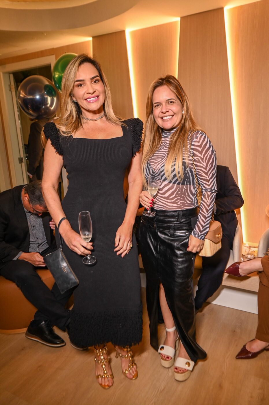 Lidiane Carvalho e Tininha Guedes