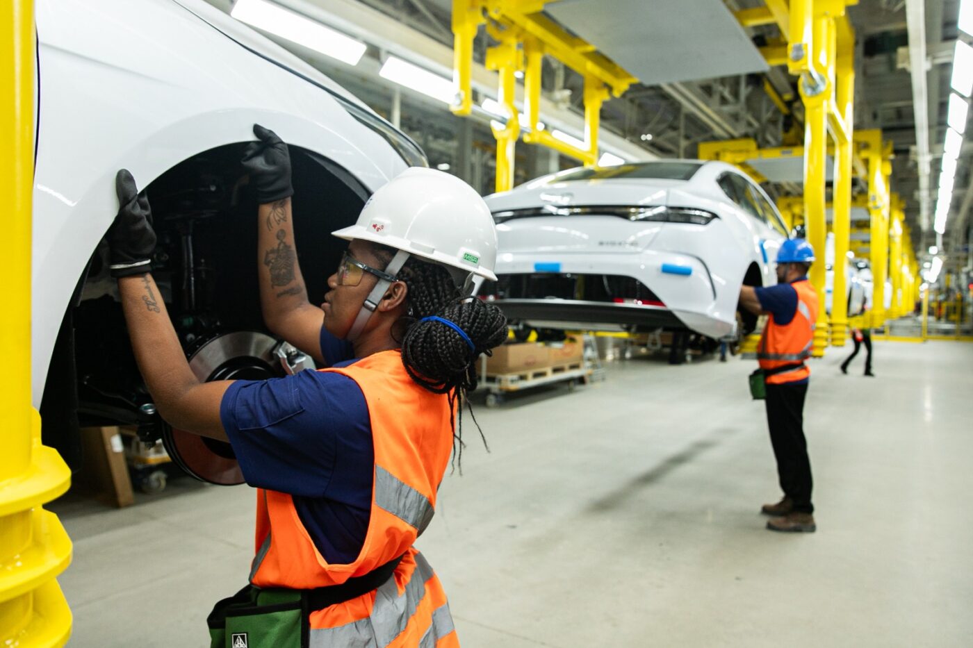 BYD realiza pela primeira vez seleção exclusiva com todas as divisões da empresa na Bahia; saiba quem pode participar
