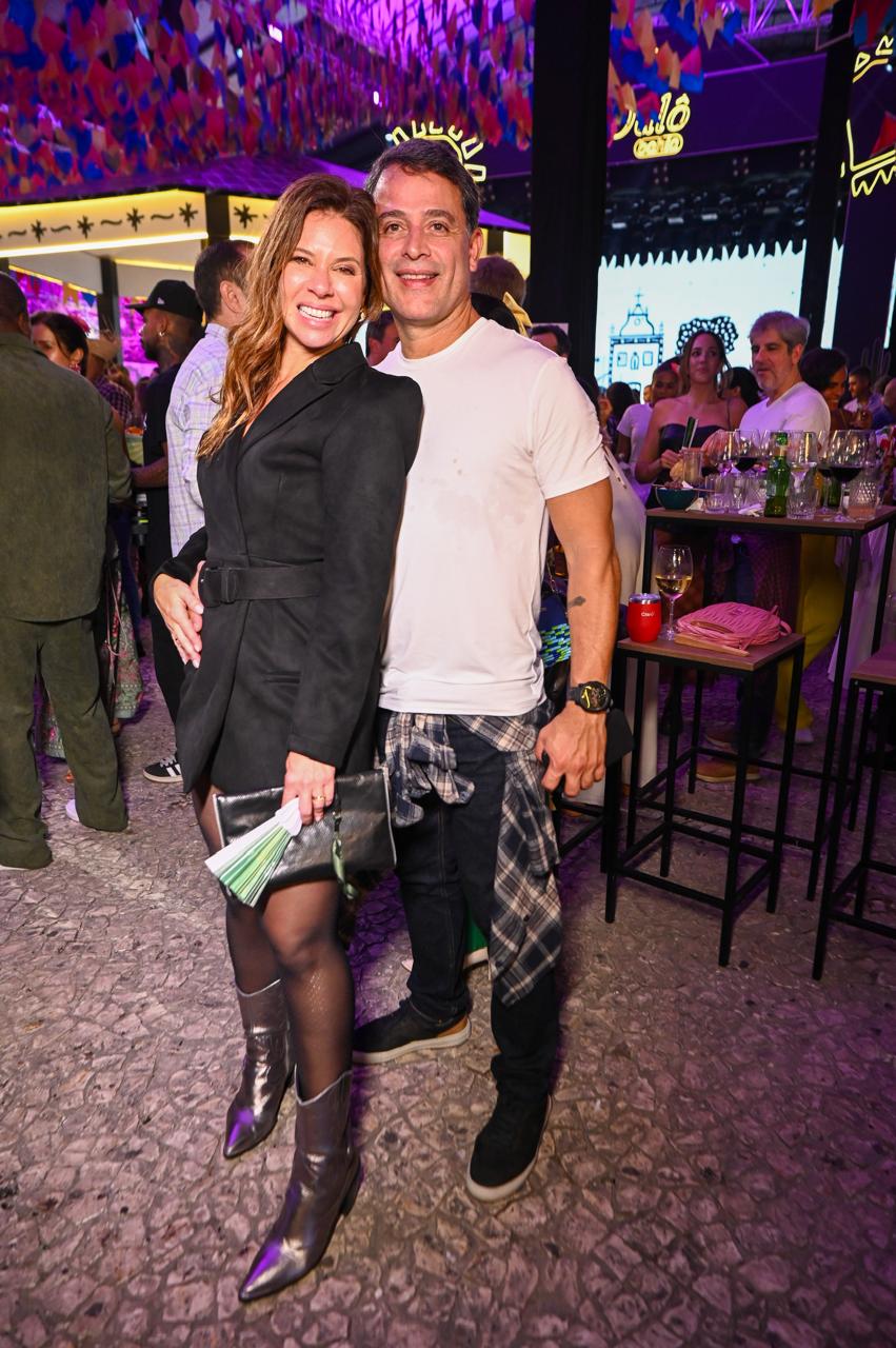 Camila Marinho e Rôni Cesar