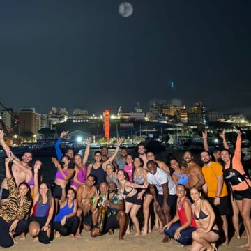 Remada da Lua Cheia na Praia da Preguiça terá forró e passeio noturno na Baía de Todos-os-Santos