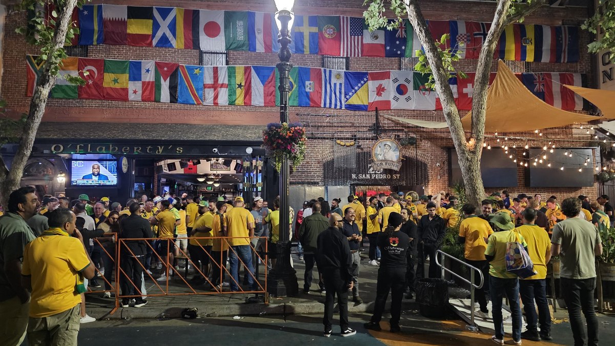 Tiroteio em fan zone da Copa do Mundo na Califórnia deixa um morto e um ferido grave