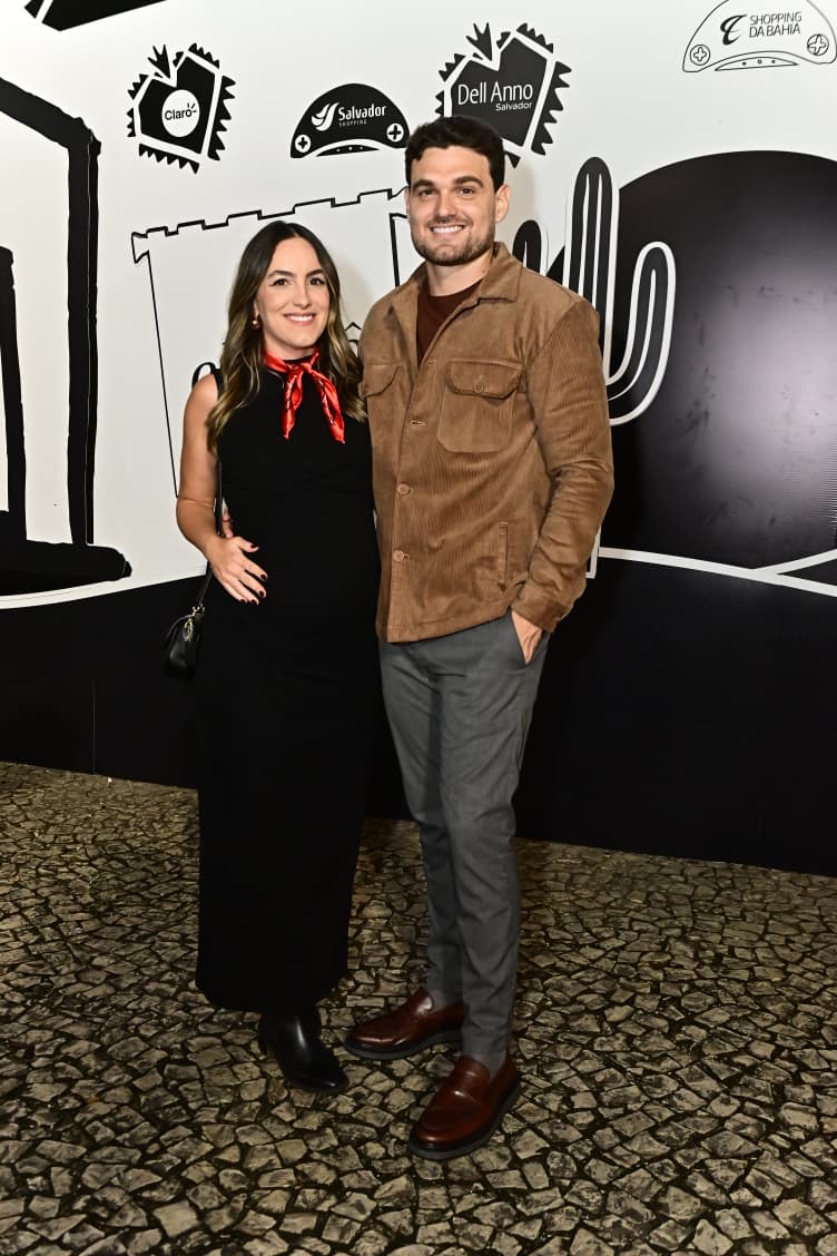 Marcela Ollero e Felipe Torreão