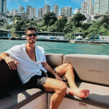 Tiago Iorc abre álbum de fotos em Salvador: ‘Eu vim da Bahia’