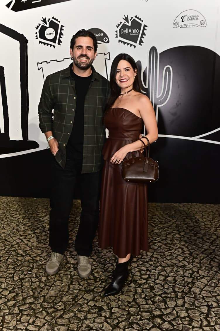 Marcelo Souto e Vanessa Souza
