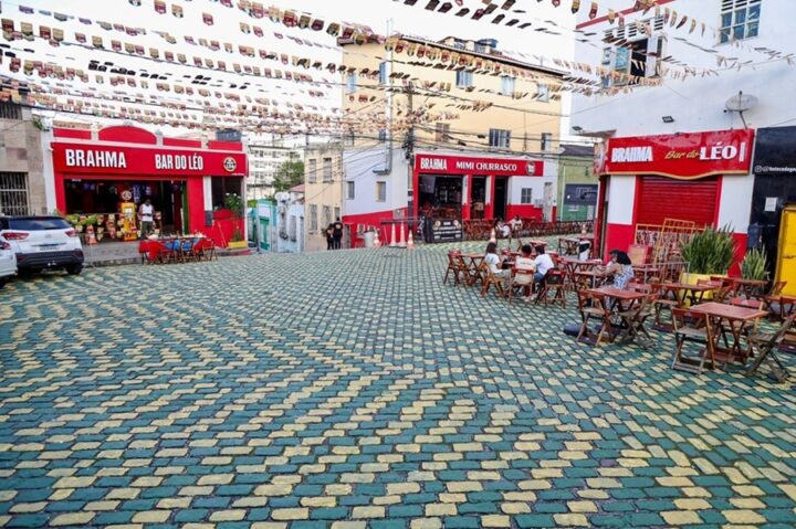 Largo no bairro da Saúde recebe telão, ativações e transmissão dos jogos do Brasil na Copa em Salvador