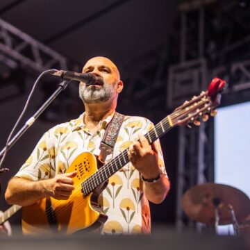 Alexandre Leão apresenta show em homenagem a Gonzaguinha em Salvador
