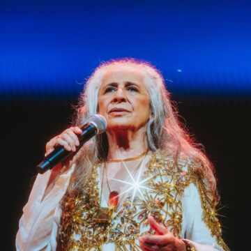 Maria Bethânia celebra 80 anos com shows marcados no Rio, São Paulo e Bahia; confira