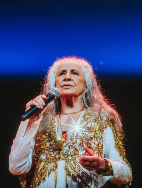 Maria Bethânia celebra 80 anos com shows marcados no Rio, São Paulo e Bahia; confira