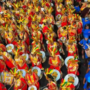 Ilê Aiyê promove festa no Pelourinho com forró, samba junino e música afro-baiana