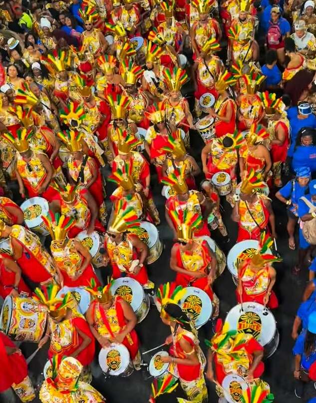 Ilê Aiyê promove festa no Pelourinho com forró, samba junino e música afro-baiana