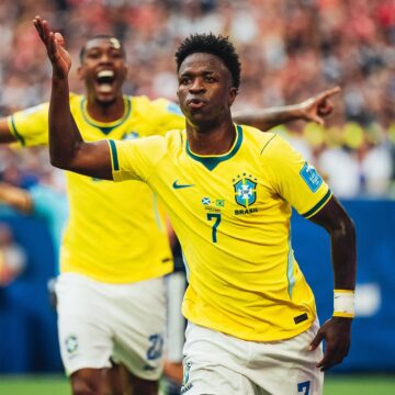CBF protesta contra gol anulado de Vinícius Júnior em vitória do Brasil sobre a Escócia na Copa