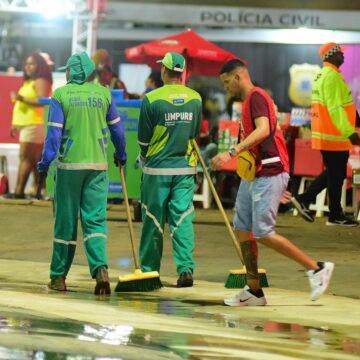 Coleta de lixo e limpeza urbana são suspensas em Salvador