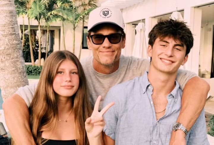 Tom Brady celebra momento em família ao lado dos filhos de Gisele Bündchen