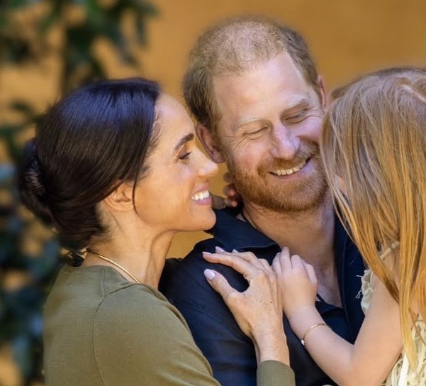 Filha de Harry e Meghan, Lilibet completa 5 anos e aparece em fotos inéditas