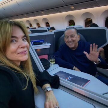 Galvão Bueno chega a Nova York para cobertura da Copa do Mundo 2026