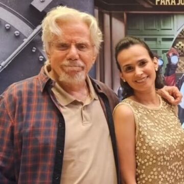 No aniversário, Reginaldo Faria ganha declaração da namorada 49 anos mais nova: ‘Te amo’