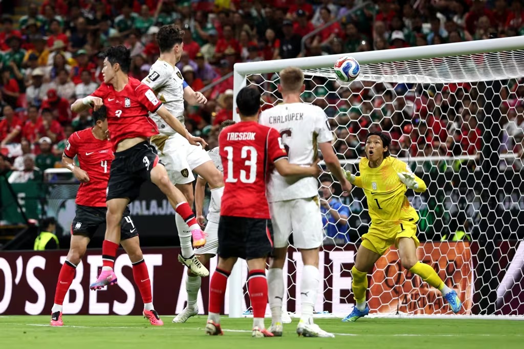 Por que jogo entre Coreia e Tchéquia tinha lugares vazios mesmo estando ‘lotado’