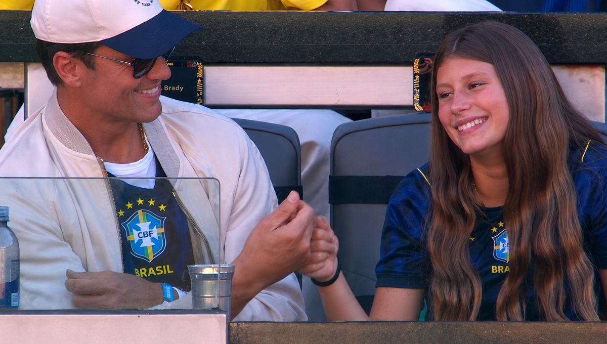 Tom Brady acompanha estreia do Brasil na Copa ao lado da filha Vivian