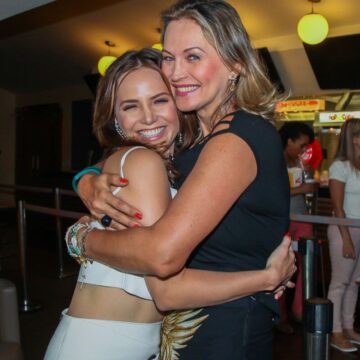Leticia Colin homenageia tia, ex-integrante do Domingão do Faustão, e relembra início da carreira: ‘Foi dela a indicação’