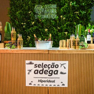 7 países e mais de 400 rótulos: Hiperideal leva degustação de vinhos ao Arraiá do Alô Alô Bahia