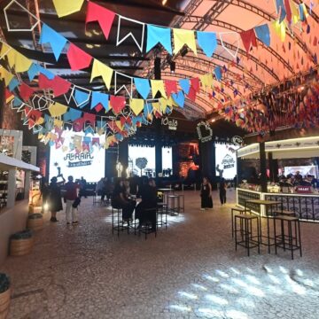 Suporte Eventos assina estrutura de bastidores do Arraiá do Alô Alô Bahia 2026
