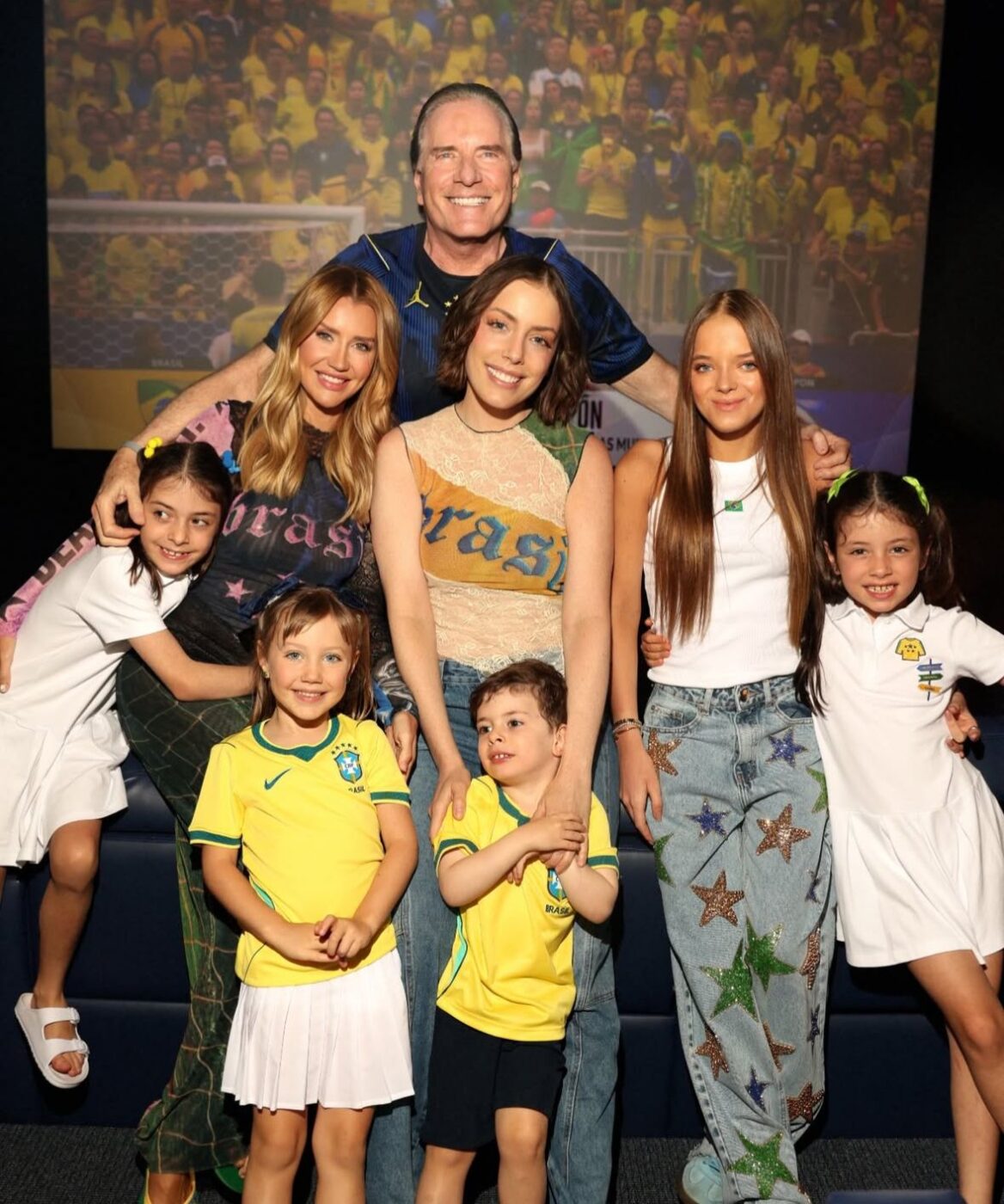 Família Justus se reúne para torcer pelo Brasil e comemora vitória sobre o Japão
