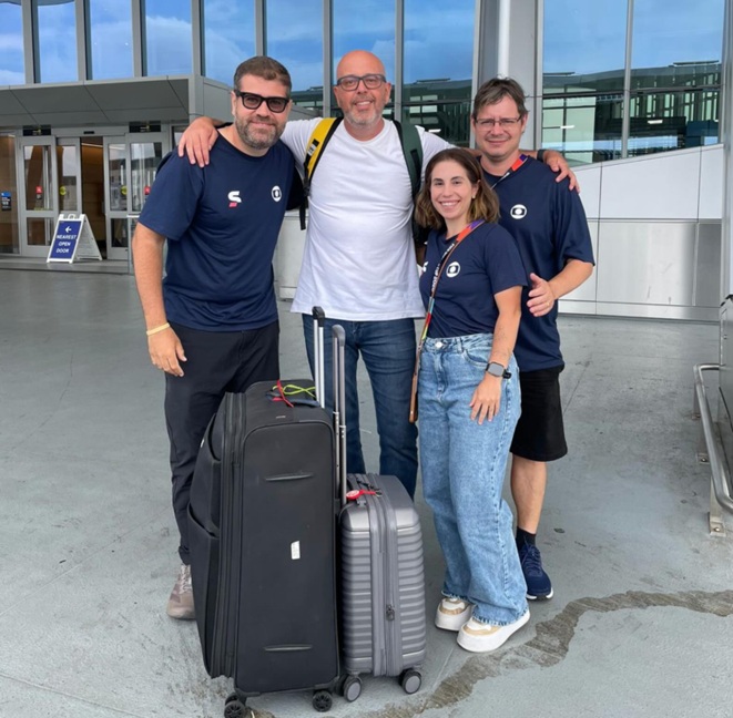 Alex Escobar se despede de equipe e embarca para o Brasil após mal-estar na Copa