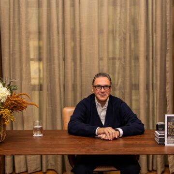 Em Salvador, Gero Fasano lança livro com reflexões sobre gastronomia, hotéis e hospitalidade