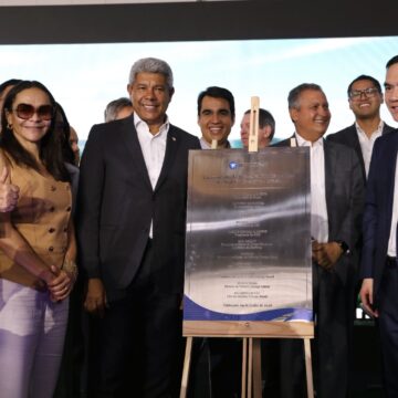 Gigante chinesa lança pedra fundamental de fábrica de R$ 100 milhões na Bahia
