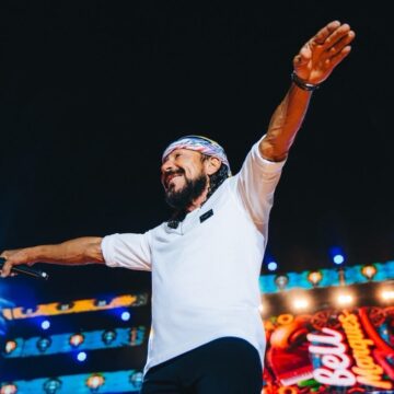 Bell Marques reúne multidão e recebe Rafa e Pipo em show no São João de Cruz das Almas