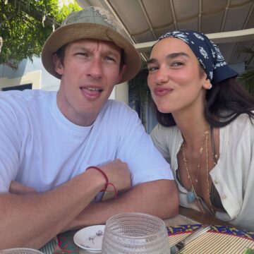 Dua Lipa abre álbum de fotos da lua de mel com Callum Turner; veja