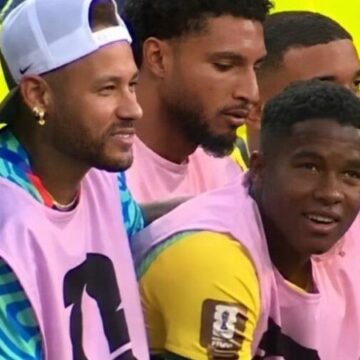 Leitura labial revela desabafo de Endrick a Neymar durante estreia de seleção na Copa do Mundo 2026