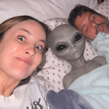 Claudia Leitte brinca sobre ETs na Copa do Mundo e diverte seguidores