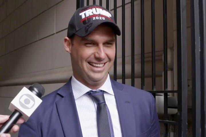 STF forma maioria para condenar Eduardo Bolsonaro por crime de coação