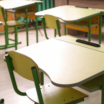 Professores de escolas particulares da Bahia anunciam paralisação nesta quarta (17)