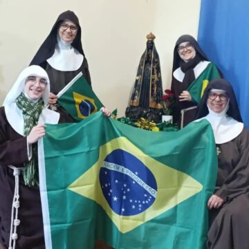 Freiras viralizam ao celebrar virada do Brasil e rebatem críticas sobre alegria na vida religiosa