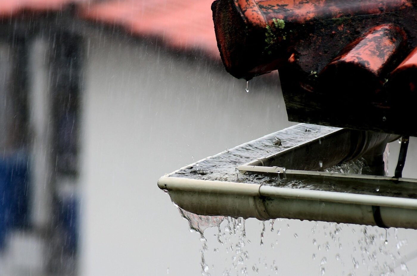 Tempo melhora em Salvador, mas nova frente fria deve trazer mais chuva a partir de quarta-feira