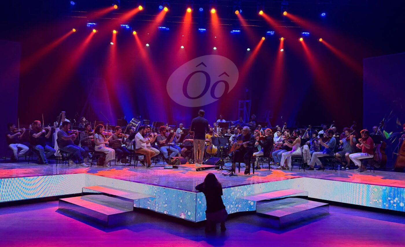 Gilberto Gil ensaia para show que marcará reabertura do Teatro Castro Alves