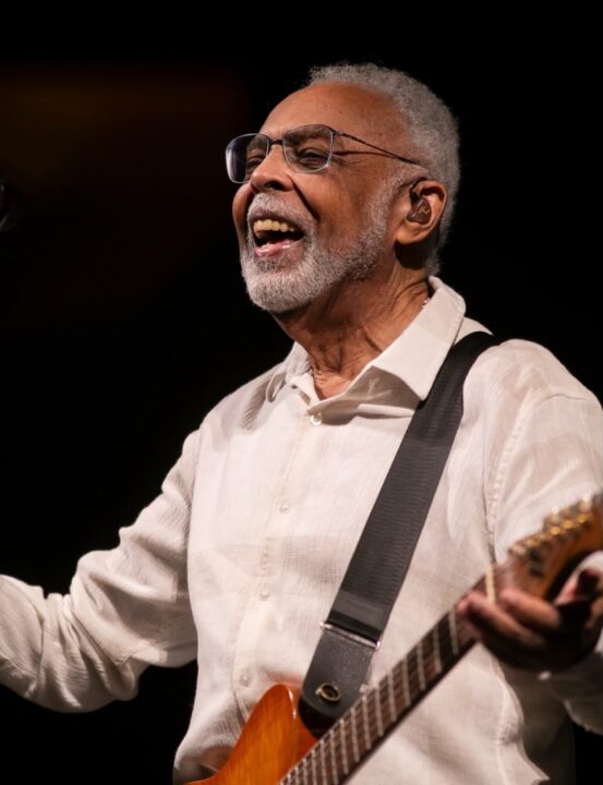 Gilberto Gil vem a Salvador para show no Arraiá do Alô Alô Bahia