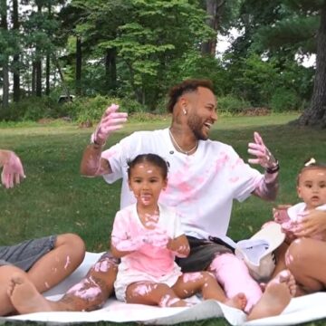 Neymar brinca sobre ser pai de quatro meninas: ‘Vou endoidar’