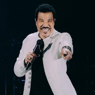 Lionel Richie volta ao Brasil com apresentação única em São Paulo; veja preços dos ingressos